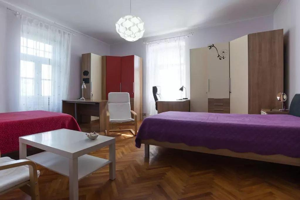 With A Parking Space - 14565 Apartment *